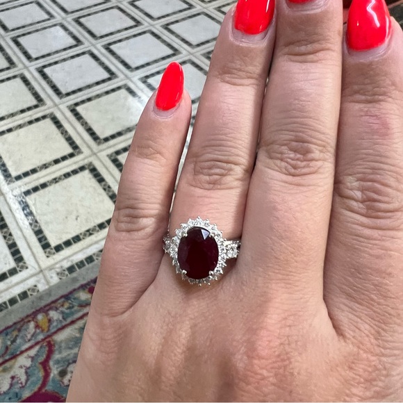14k White Gold Diamond & Ruby Ring - Picture 6 of 9